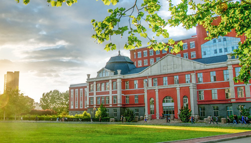 北京师范大学